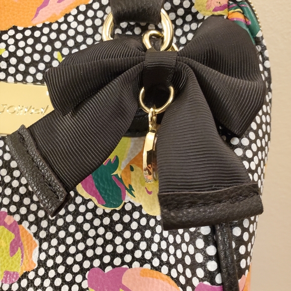 Betsey Johnson mini bag with floral prints and bow with jewelry details - Picture 6 of 9